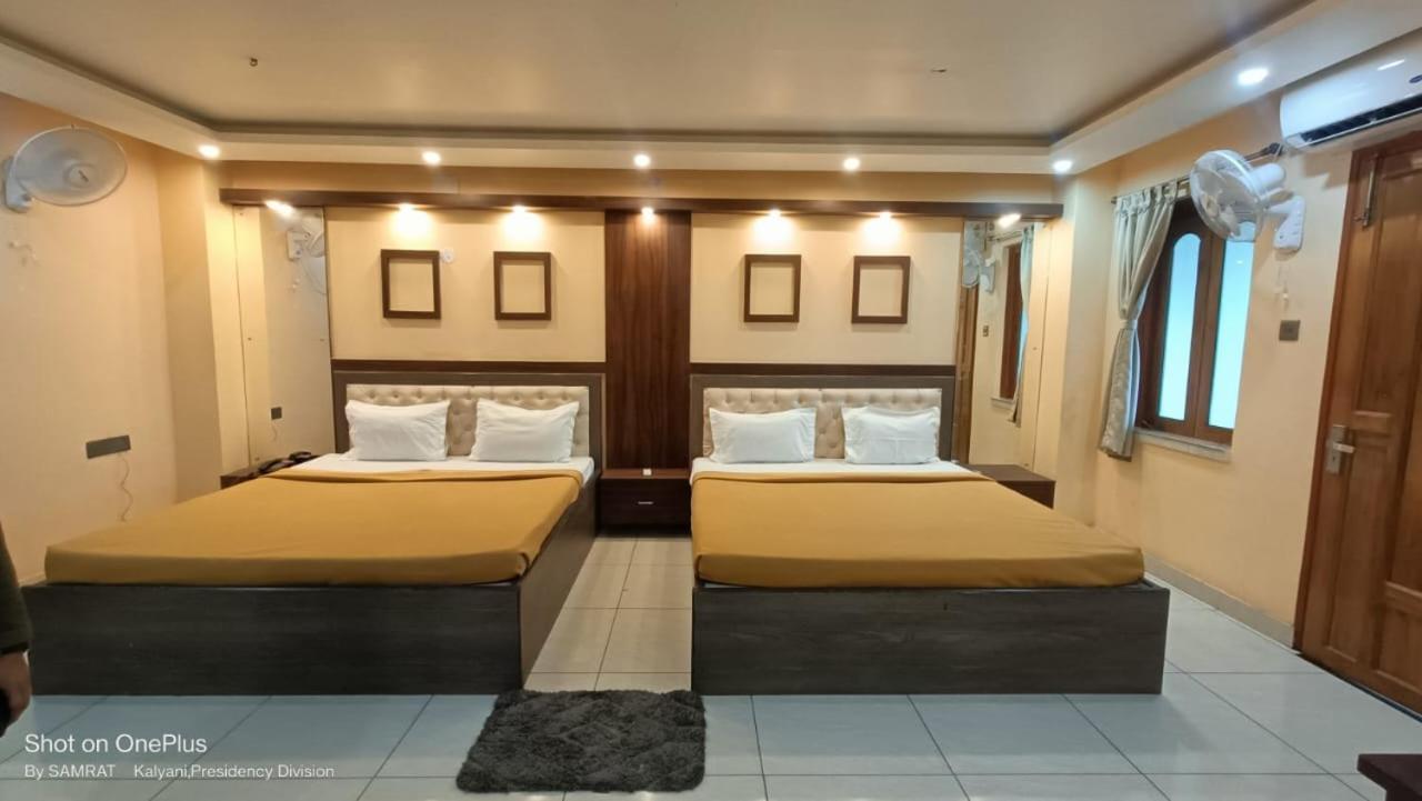 Hotel Trisplanet Kalyani Exteriér fotografie